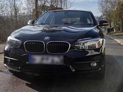 Gebraucht BMW 118 Sport Line 136 PS (100 kW) 2018 Schwarz Kleinwagen