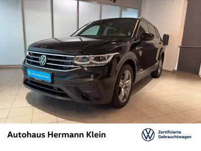 Gebraucht VW Tiguan Allspace Move 150 PS (110 kW) 2023 Schwarz SUV