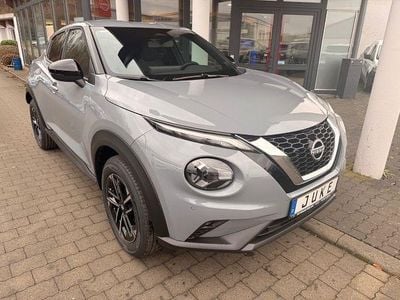 Neu Nissan Juke N-Connecta 114 PS (83 kW) 2026 Grau SUV