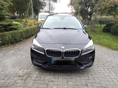 Gebraucht BMW 220 Gran Tourer Advantage 190 PS (139 kW) 2019 Schwarz Van / Kleinbus