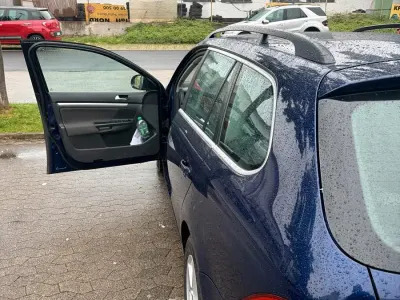 Gebraucht VW Golf V 108 PS (79 kW) 2008 Blau Kombi