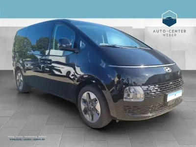 Gebraucht Hyundai Staria Prime 225 PS (165 kW) 2025 Schwarz Van / Kleinbus