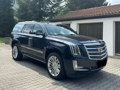 Second-hand Cadillac Escalade 426 CP (313 kW) 2018 Albastru SUV