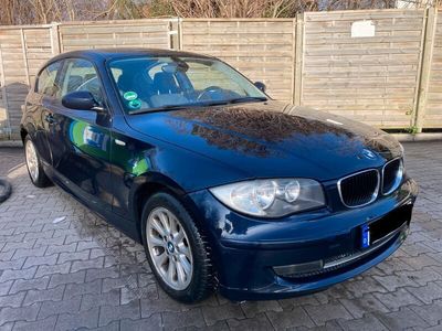 gebraucht BMW 116 i 6 Gang TÜV bis 9/24 blau Klimaautomatik Sitzheizung