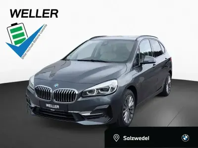 Begagnad BMW 225 iPerformance 2020 Grå Minibuss