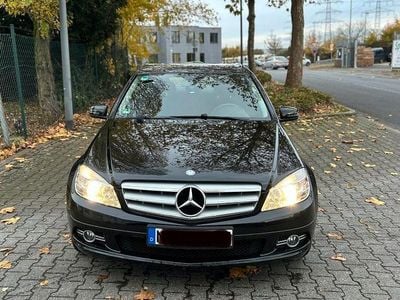 Schwarz Gebraucht 2010 Mercedes C180 Limousine | 8.300 € (Fairer Preis)