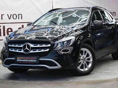 Gebraucht Mercedes GLA180 122 PS (89 kW) 2019 Schwarz SUV