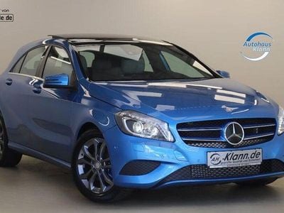 Gebraucht Mercedes A200 Style 333 PS (244 kW) 2013 Blau Limousine
