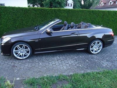 Usata Mercedes E350 AMG 292 CV (214 kW) 2011 Marrone Cabrio