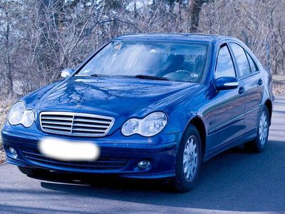 Gebraucht Mercedes C200 122 PS (89 kW) 2006 Blau Limousine