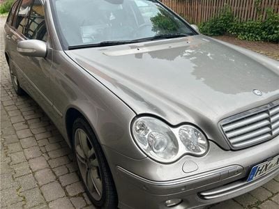 Mercedes C320
