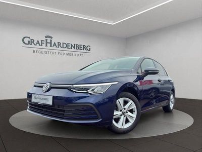 Gebraucht VW Golf VIII Life 116 PS (85 kW) 2024 Blau Limousine