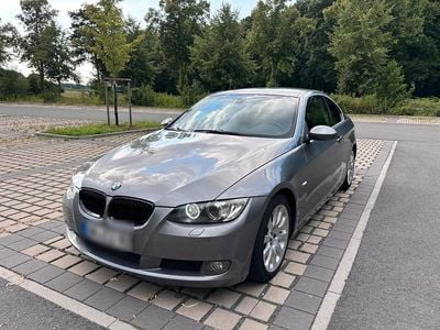 Gebraucht BMW 325 218 PS (160 kW) 2006 Grau Coupé