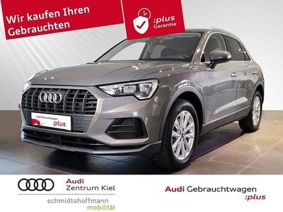 Gebraucht Audi Q3 Ambiente 245 PS (180 kW) 2022 Chronosgrau metallic SUV