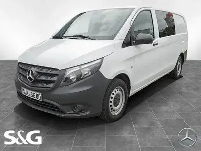 Gebraucht Mercedes Vito 163 PS (119 kW) 2024 Arktikweiß Van
