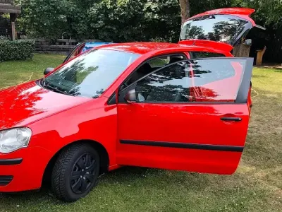 Gebraucht VW Polo 60 PS (44 kW) 2008 Rot Kleinwagen