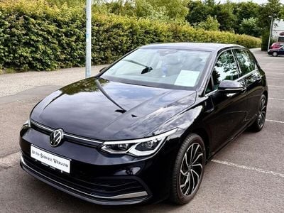 Schwarz Gebraucht 2020 VW Golf VIII Style Limousine | 20.450 € (Fairer Preis)