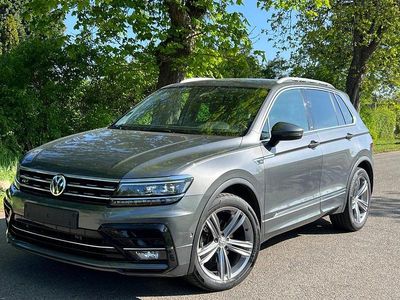 Usata VW Tiguan R-line 150 CV (110 kW) 2020 Grigio SUV