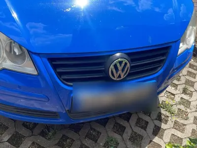 Gebraucht VW Polo 75 PS (55 kW) 2006 Blau Kleinwagen
