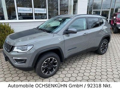 Gebraucht Jeep Compass Trailhawk 179 PS (131 kW) 2021 Grau SUV
