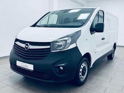 Weiß Gebraucht 2017 Opel Vivaro Van / Kleinbus | 12.138 € (Superpreis)