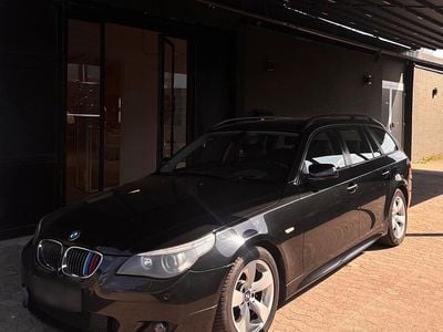 Usata BMW 530 M Sport 230 CV (169 kW) 2005 Nero Station wagon