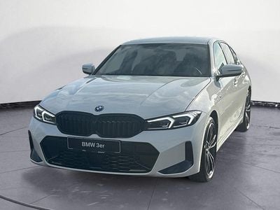 Gebraucht BMW 330e M Sport 292 PS (214 kW) 2024 Weiß Limousine