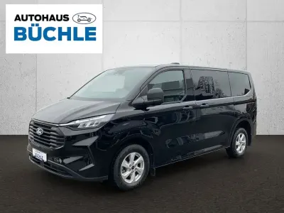 Gebraucht Ford Transit Custom 136 PS (100 kW) 2025 Agate black Kombi