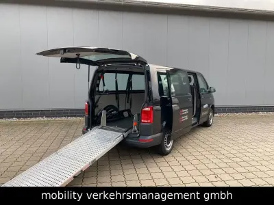 Usata VW Transporter 102 CV (75 kW) 2018 Nero Furgone