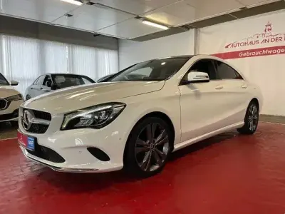 Gebraucht Mercedes CLA200 136 PS (100 kW) 2018 Weiß Limousine