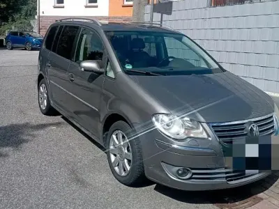 Gebraucht VW Touran 140 PS (102 kW) 2007 Grau Van / Kleinbus