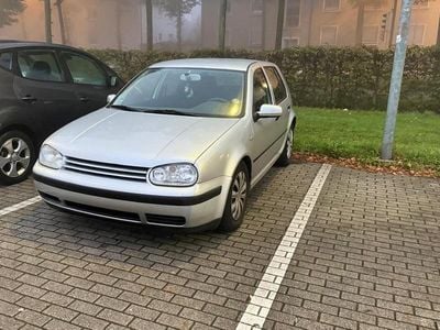 VW Golf IV