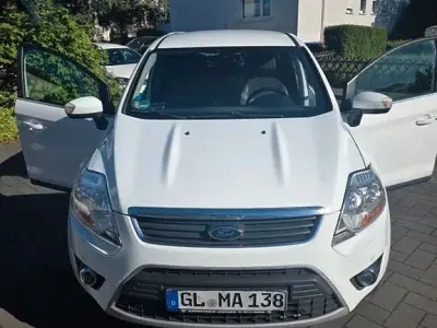 Używany Ford Kuga Champions Edition 140 KM (102 kW) 2012 Biały SUV