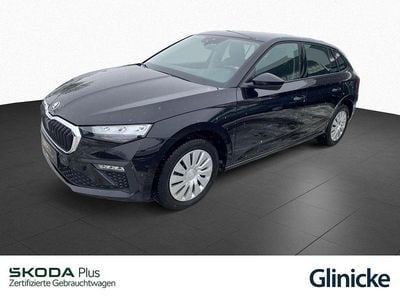 Schwarz Gebraucht 2025 Skoda Scala Essence Kleinwagen | 19.833 € (Guter Preis)