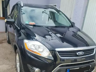 Używany Ford Kuga Trend 140 KM (102 kW) 2012 Czarny SUV