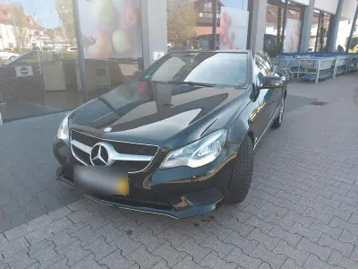 Usata Mercedes E350 252 CV (185 kW) 2016 Nero Cabrio