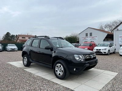 gebraucht Dacia Duster I Laureate 4x2 HU neu Scheckheftgepflegt