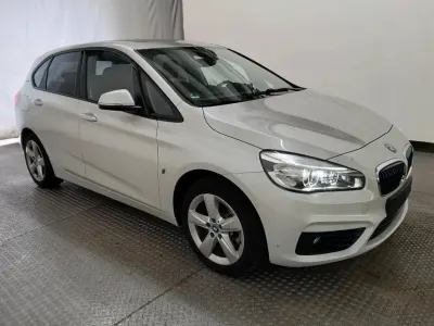 Gebraucht BMW 225 Sport Line 136 PS (100 kW) 2017 Weiß Van / Kleinbus