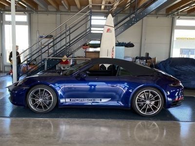 Porsche 911 Carrera 4 Cabriolet