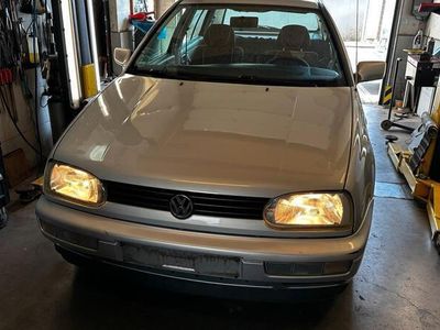 VW Golf III