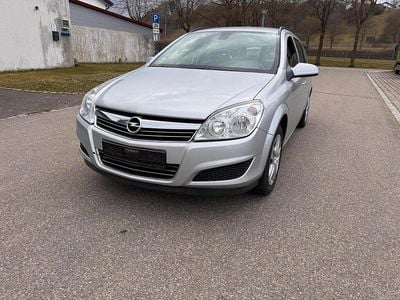 Second-hand Opel Astra 110 CP (80 kW) 2009 Argintiu Break
