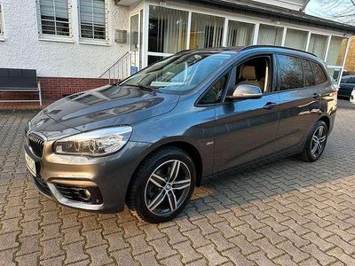 Usata BMW 218 Sport Line 136 CV (100 kW) 2017 Grigio Monovolume