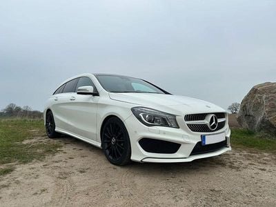 Gebraucht Mercedes CLA220 Shooting Brake AMG line 177 PS (130 kW) 2015 Weiß Kombi