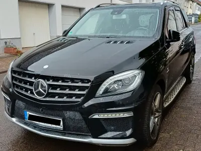 Używany Mercedes ML63 AMG AMG 525 KM (386 kW) 2015 Czarny SUV