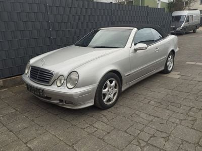Mercedes CLK230