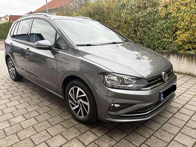 Gebraucht VW Golf VII Join 131 PS (96 kW) 2018 Grau Kombi