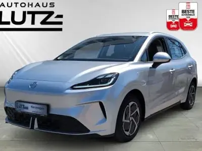 Nuova MG MG4 EV Comfort 117 kW (160 CV) 2026 Rosso Utilitaria