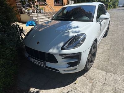 Porsche Macan GTS