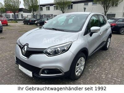 Begagnad Renault Captur Luxe 90 HK (66 kW) 2015 Silver SUV