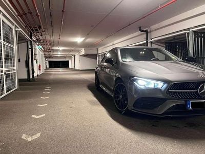 Gebraucht Mercedes CLA180 AMG line 136 PS (100 kW) 2020 Grau Limousine
